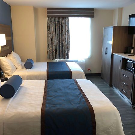 Best Western Plus Stadium Inn Ню Йорк Екстериор снимка
